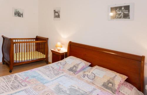 Coutevroult House | Angels Inn