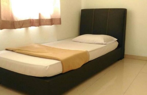 Alor Gajah Bed & Breakfast | Anggerik Residence