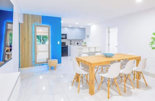 Highland Garden House | Angies /10 Min Beach /10 People /Terrace /Families /BBQ