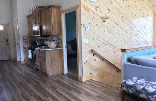 Lava Hot Springs Cabin | Angileen's Place at Canyon Creek - A Cabin Getaway Touched by Nature!