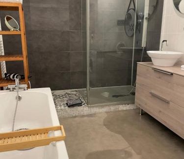 Lille Apartment | Angle 95