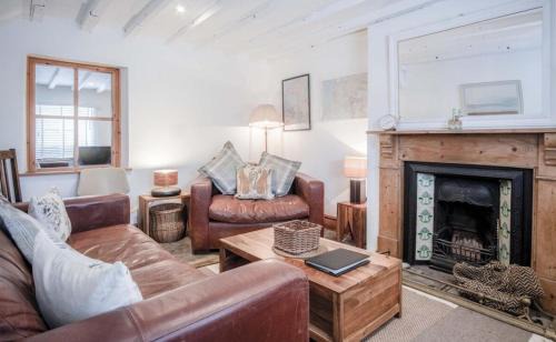Angle House | Angle Adventures - sleeps 8