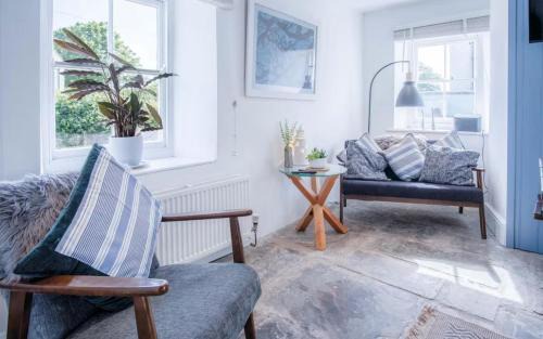 Angle House | Angle Adventures - sleeps 8