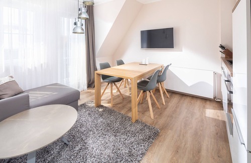 Juist Apartment | Angled boat II