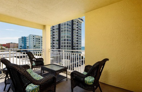 Redington Shores Hotel | Angler's Cove 301