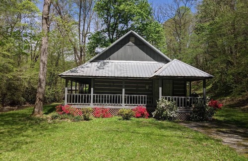 Reliance Cabin | Anglers Hideaway at Hiwassee River