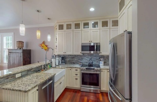 Islamorada House | Anglers Reef Islamorada Ocean Views DOCK Beach Pool Boat Slip NO ROAD NOISE!