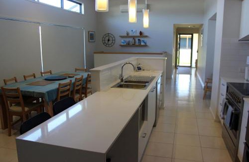 Sunderland Bay House | Anglers Rest at Sunderland Bay