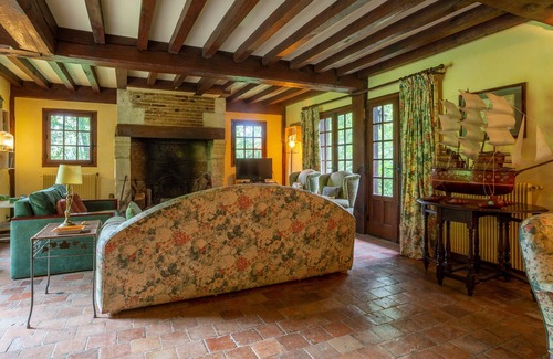 Touques House | Anglo-Norman house 15min from Deauville