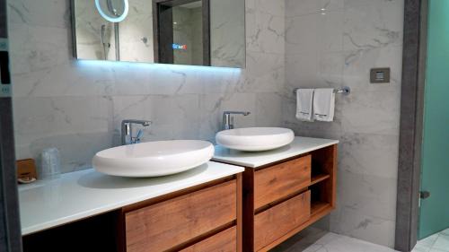 Arad Hotel | Aniroc Signature Hotel