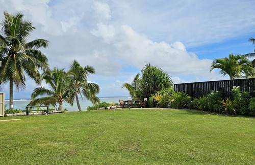 Tapere of Vaimaanga House | Ann's Beach House