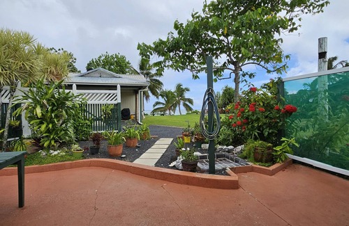 Tapere of Vaimaanga House | Ann's Beach House