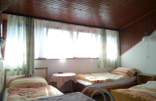 Telki House | Anna Hunor