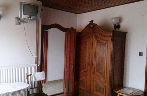 Telki House | Anna Hunor