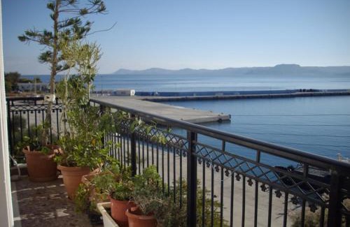 Sitia Apartment | Anna in front of the sea Apartment