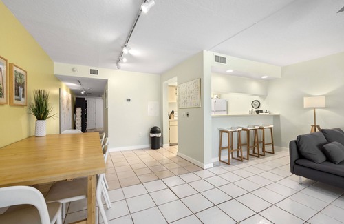 Bradenton Beach Condo | Anna Maria Island Beachfront Condo w Sugar Sand & Spectacular Sunsets by RVA