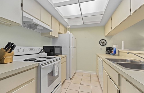 Bradenton Beach Condo | Anna Maria Island Beachfront Condo w Sugar Sand & Spectacular Sunsets by RVA