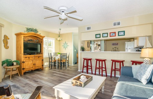 Holmes Beach House | Anna Maria Island Townhouse - Simply Beautiful! Your Perfect Vacation Location!