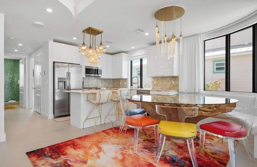 Ilexhurst House | Anna Maria Wave: Stunning Beachfront Home with Pool & Poker Room