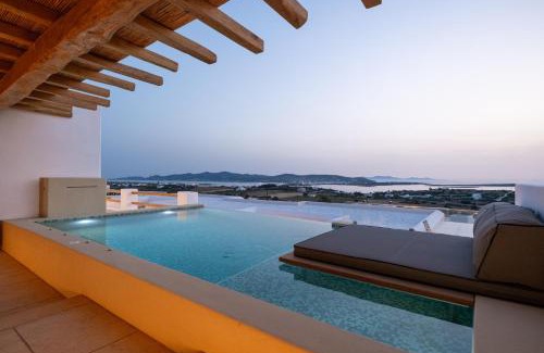Nea Cryssi Akti Hotel | Anna Platanou Suites