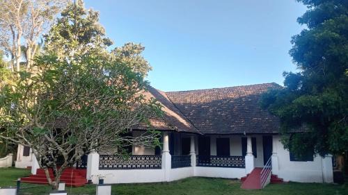Vazhicherry Ward Bed & Breakfast | Anna's Heritage bungalow