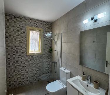 Paphos Apartment | Anna's Place 2B, Paphos, Pool
