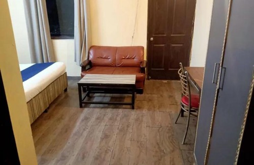 Kalyan West House | Anna Saheb Rooms