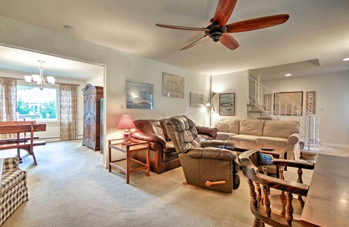 Annapolis House | Annapolis Home w/ Deck & Whitehall Bay Access