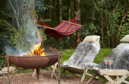 Tintern House | Anne's Hut Monmouthshire