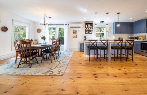 Luray House | Anne's Retreat
