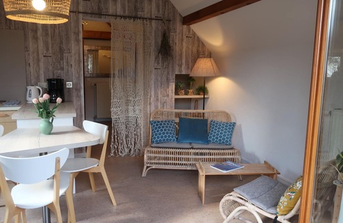 Cessenaz Apartment | ANNECY SEVRIER LAKE * APARTMENT 100 m FROM THE LAKE