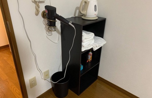 Chikushino Apartment | Annex 303 3 singles Spacious twin room Please be sure to contact the hotel/Chikushino Fukuoka