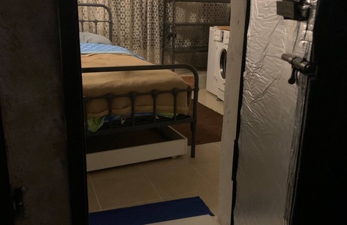 Roquebrune-Cap-Martin Bed & Breakfast | Annexe-room in a private house (private bathroom)