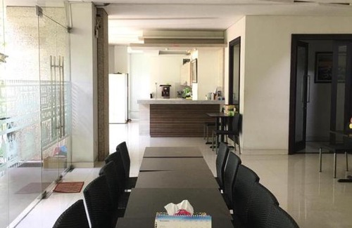 Jakarta House | ANNIE KUCA
