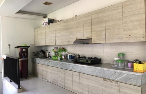 Jakarta House | ANNIE KUCA