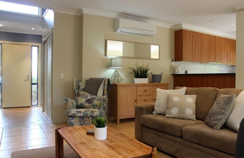 Cowes House | Annie's Place