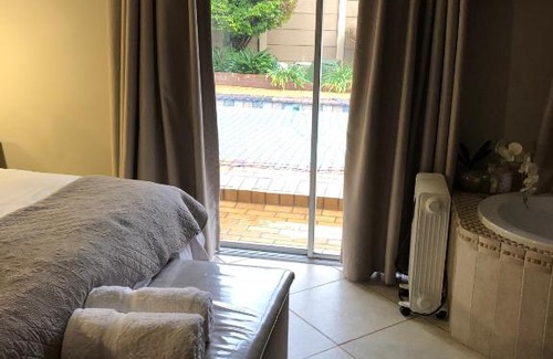 Kempton Park Apartment | Annie's Place