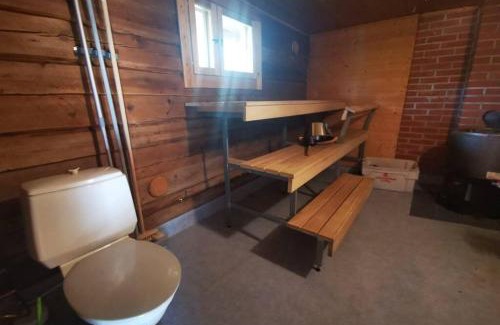 Utsjoki Ski Chalet | Annin Mökki Tenojoen rannalla