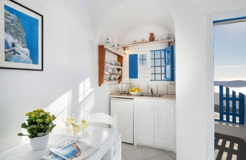 Imerovigli House | Annio Flats