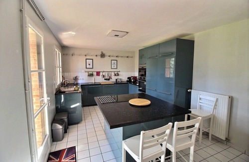 Hardelot-Plage House | Annonce Professionnelle. Jolie Maison de Vacances 4 Chambres Avec Piscine Extérieur, à.
