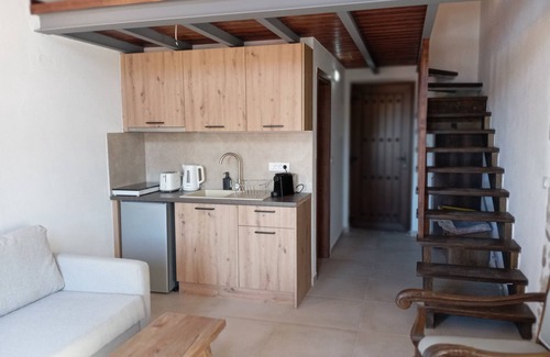Kallirakhi Apartment | Annousa's Sirokos Studio for 2-4, balcony with superb view of seascape sunsets