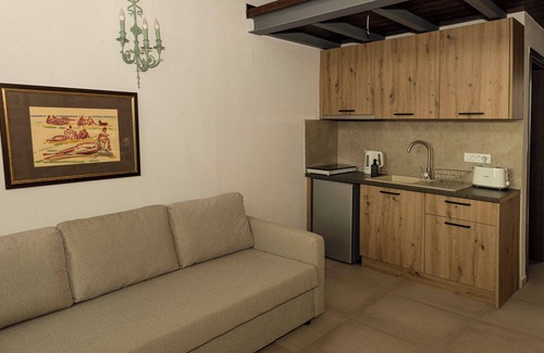 Kallirakhi Apartment | Annousa's Sirokos Studio for 2-4, balcony with superb view of seascape sunsets