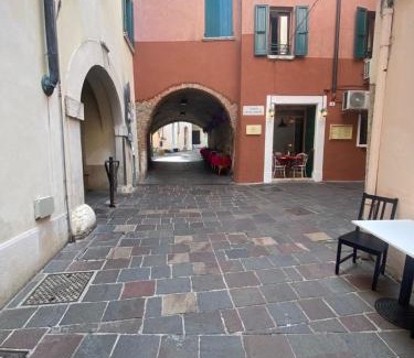 Desenzano del Garda City Centre Apartment | Annunciata14BoutiqueApt