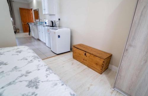 Klerksdorp House | AnnVilla Guesthouse