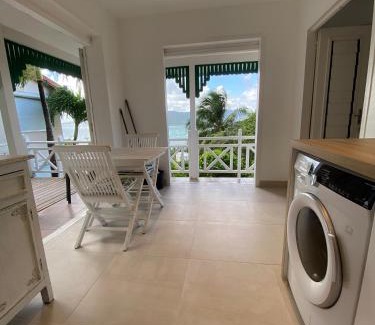 Sainte-Anne Apartment | Anoli Lodges