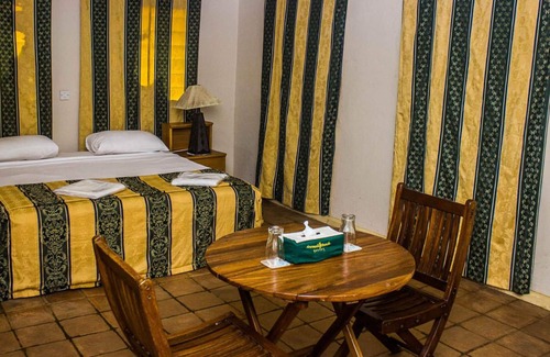 Anomabo Resort | Anomabo Beach Resort