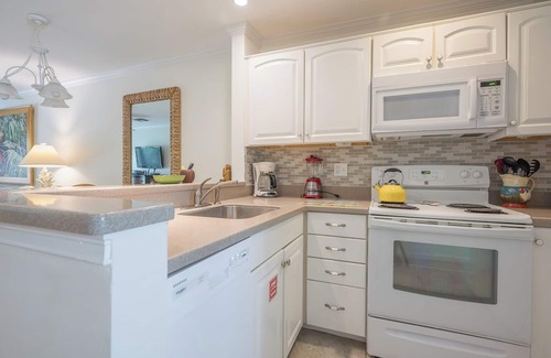 Truman Annex Condo | ANOTHER DAY IN PARADISE at The Truman Annex in Key West