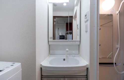 Miyakojima Apartment | Anri Kitadume Osaka Castle