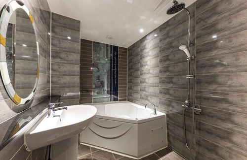 Suwon Hotel | Ansan Blue 9