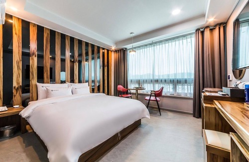 Anseong Hotel | Anseong Lake Hotel